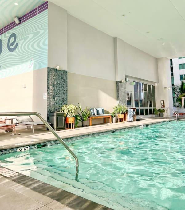 Miami High Town View 1610 Apartment Екстериор снимка