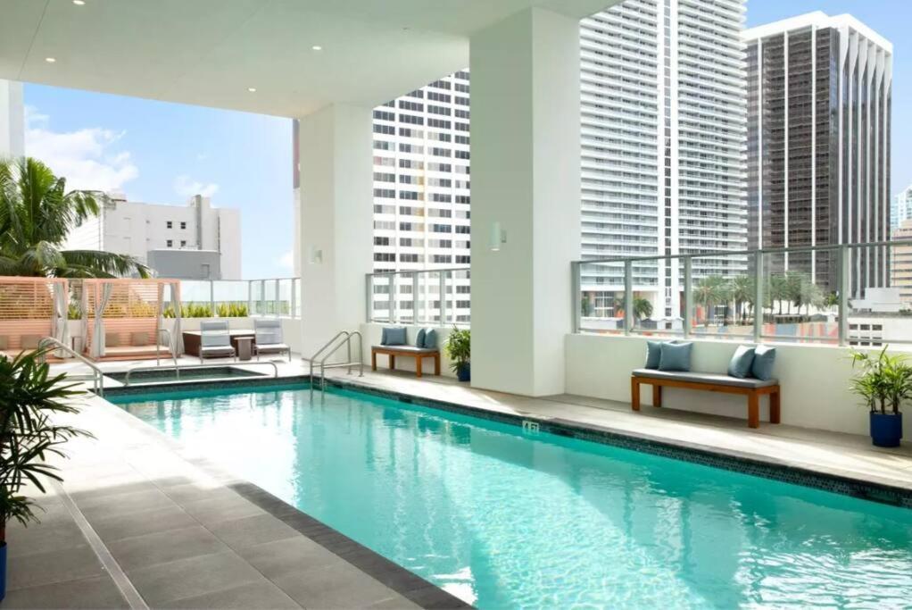 Miami High Town View 1610 Apartment Екстериор снимка